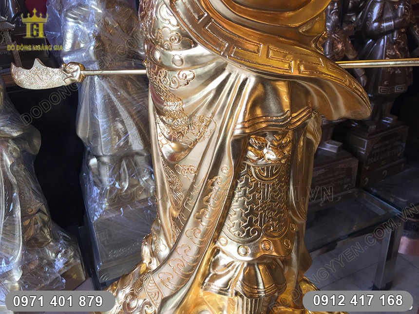 Tượng Quan C&ocirc;ng D&aacute;t V&agrave;ng
